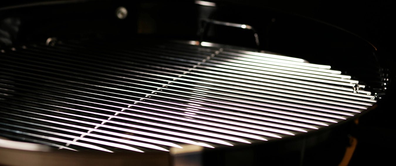 a close up of a grill